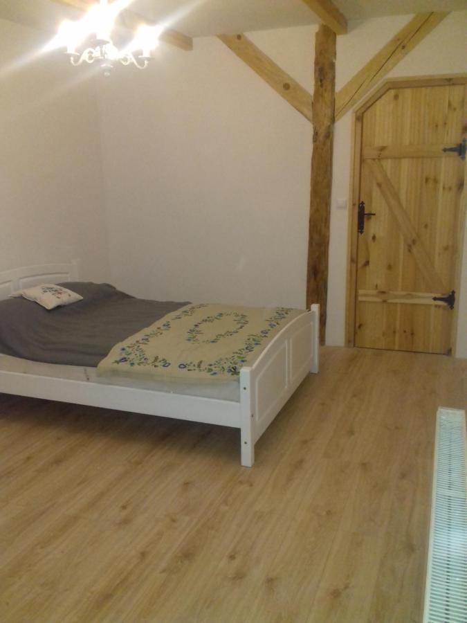 Izdebka W Zaciszu Bed & Breakfast Czarna Dabrowka Dış mekan fotoğraf